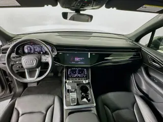 Audi Q7 2025 AWD quattro Premium 45 TFSI 4p SUV