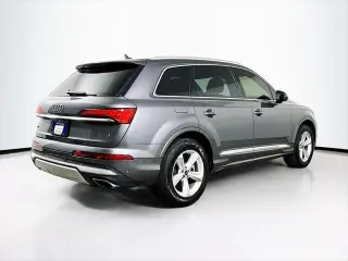 Audi Q7 2025 AWD quattro Premium 45 TFSI 4p SUV