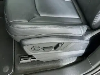 Audi Q7 2025 AWD quattro Premium 45 TFSI 4p SUV