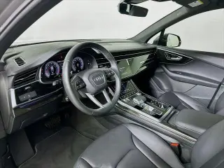 Audi Q7 2025 AWD quattro Premium 45 TFSI 4p SUV