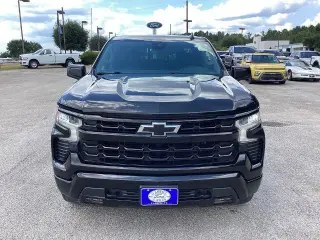 Chevrolet Silverado 1500 2023 4x4 RST 4dr Crew Cab 5.8 ft. SB