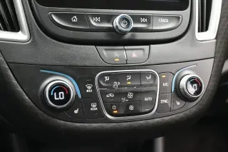 Chevrolet Malibu 2025 LT 4p Sedan con 1LT