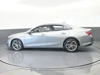 Chevrolet Malibu 2024 LT 4p Sedan con 1LT