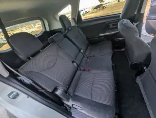 2016 Toyota Prius v