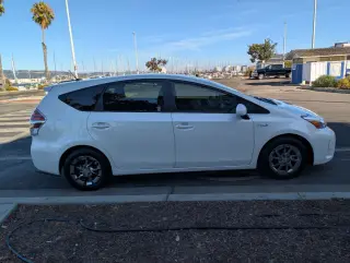 2016 Toyota Prius v