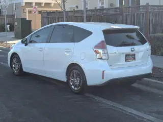 2016 Toyota Prius v