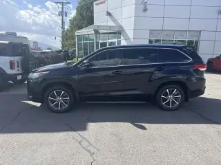 2017 Toyota Highlander