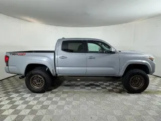 Toyota Tacoma 2019 4x4 TRD Sport 4p Doble Cab 5.0 ft CB 6A