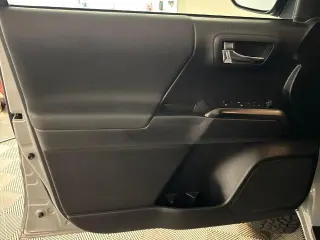 Toyota Tacoma 2019 4x4 TRD Sport 4p Doble Cab 5.0 ft CB 6A