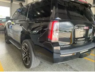 GMC Yukon 2019 4x2 SLE 4dr SUV