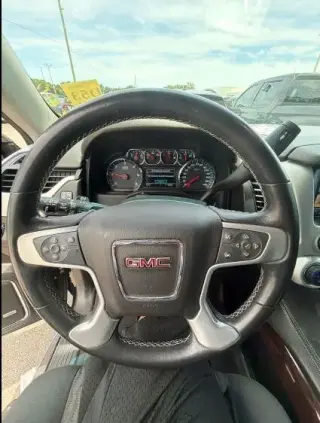 GMC Yukon 2019 4x2 SLE 4dr SUV