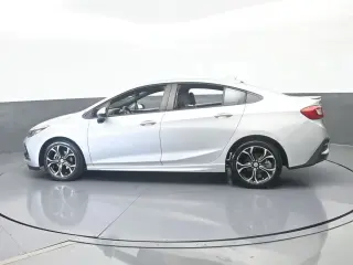 Chevrolet Cruze 2019 LT 4dr Sedán