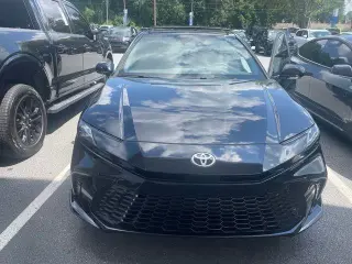 Toyota Camry 2025 SE 4dr Sedán