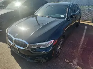 BMW Serie 3 2022 330i 4dr Sedán