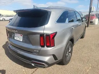 Kia Sorento Híbrido 2023 EX 4dr SUV
