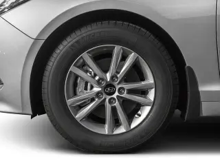 Hyundai SONATA 2016 Eco 4dr Sedan con kit de llantas
