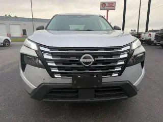 Nissan Rogue 2024 S 4dr Crossover