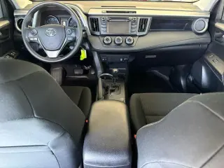 Toyota RAV4 2017 AWD LE 4dr SUV