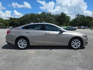 Chevrolet Malibu 2025 LT 4p Sedan con 1LT