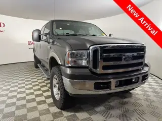 Ford F-350 Super Duty 2006 Lariat 4dr Crew Cab 4WD SB