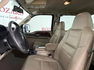 Ford F-350 Super Duty 2006 Lariat 4dr Crew Cab 4WD SB