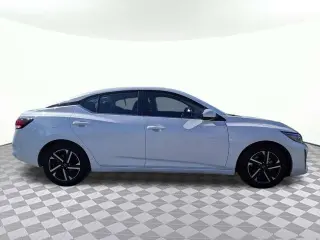 Nissan Sentra 2024 SV 4dr Sedán