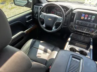 Chevrolet Silverado 1500 2018 4x4 LTZ 4dr Crew Cab 5.8 ft. CB