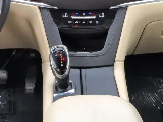 Cadillac XT5 2019 SUV de 4 puertas