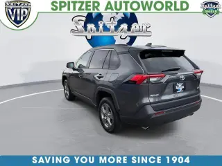 Toyota RAV4 2024 XLE 4dr SUV