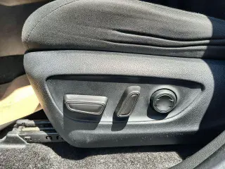 Toyota RAV4 2025 XLE SUV de 4 puertas