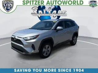 Toyota RAV4 2025 XLE SUV de 4 puertas