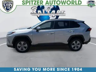 Toyota RAV4 2025 XLE SUV de 4 puertas