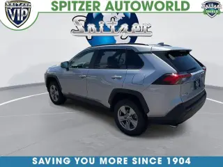 Toyota RAV4 2025 XLE SUV de 4 puertas
