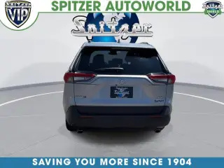 Toyota RAV4 2025 XLE SUV de 4 puertas