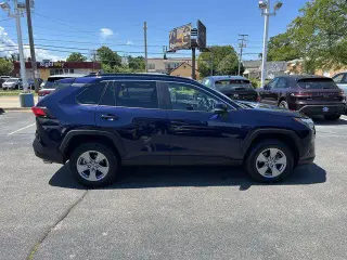 Toyota RAV4 2025 XLE 4 SUV
