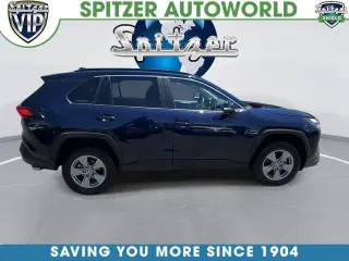 Toyota RAV4 2025 XLE 4 SUV