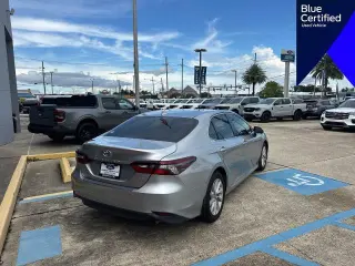 Toyota Camry 2022 LE 4dr Sedán