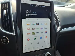 Ford Edge 2023 4x4 Titanium 4p Crossover