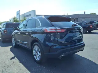 Ford Edge 2023 4x4 Titanium 4p Crossover