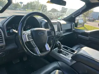 Ford F-150 2019 4x4 Platinum 4p SuperCrew 5.5 ft. SB