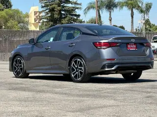 Nissan Sentra 2025 SR 4p Sedan