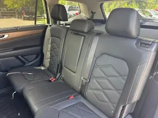 Volkswagen Atlas 2025 SE 4dr SUV con Tecnología