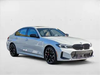 Sedán BMW 3 Series 2025 AWD 330i xDrive 4dr