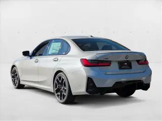 Sedán BMW 3 Series 2025 AWD 330i xDrive 4dr