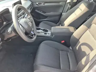 Honda Civic 2025 LX 4dr Sedán