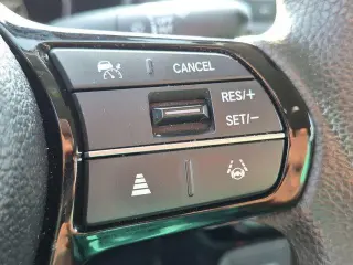 Honda Civic 2025 LX 4dr Sedán
