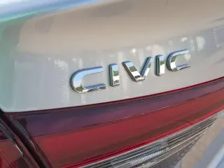 Honda Civic 2025 LX 4dr Sedán