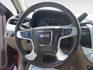 GMC Yukon 2017 4x4 SLT 4p SUV