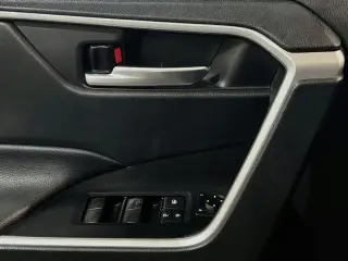 Toyota RAV4 2021 XLE 4dr SUV