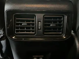 Toyota RAV4 2021 XLE 4dr SUV